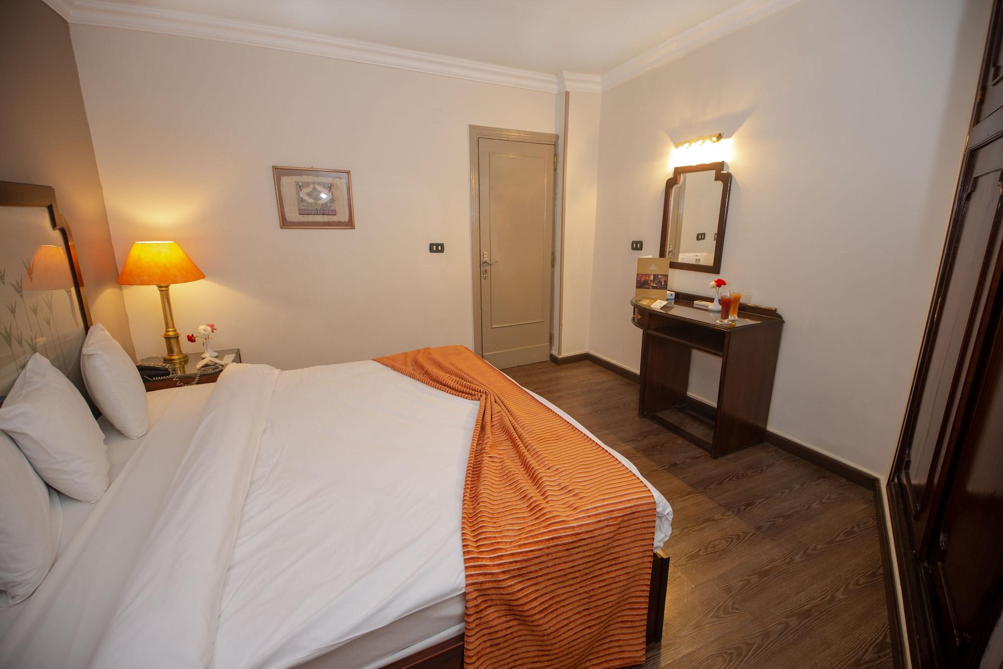 Zayed Hotel Giza Экстерьер фото